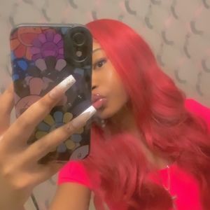 Meet your Posher, Lizzie